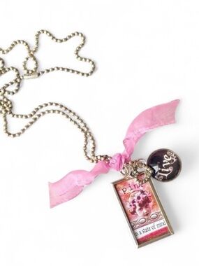 Vintage Pink Statement Charm Necklace Live Inspirational Layered Ribbon Pendant